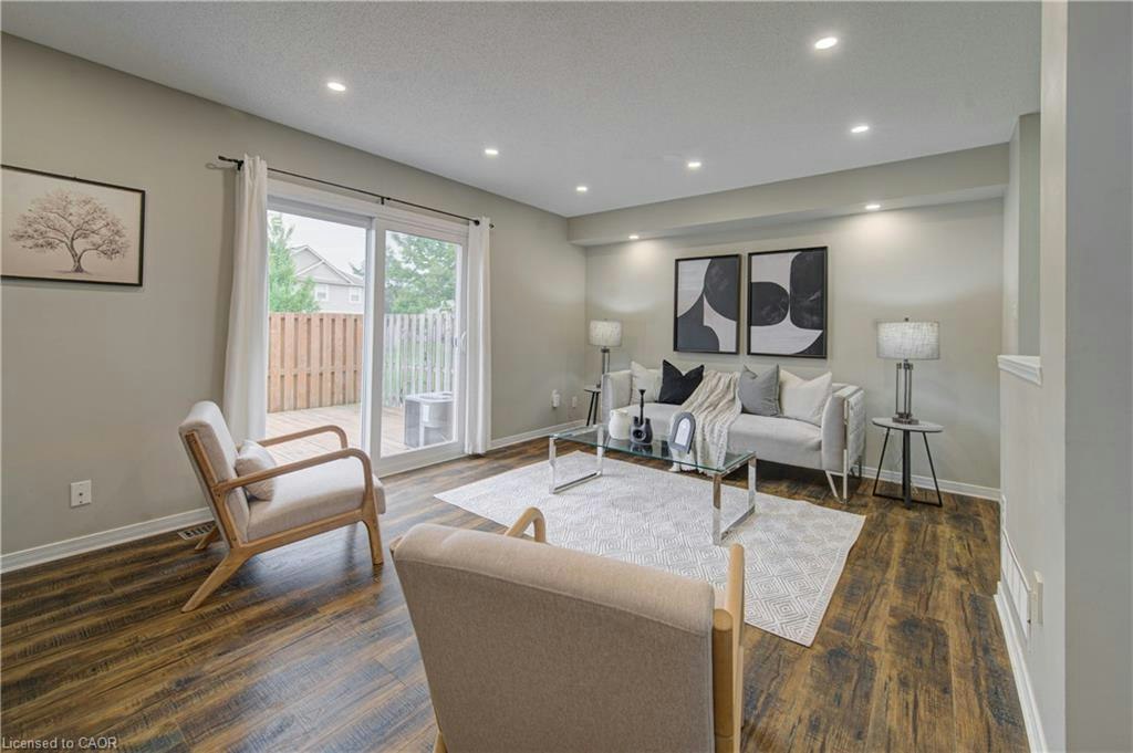 37-124 Gosling Gardens, Guelph, ON, N1G 5K6