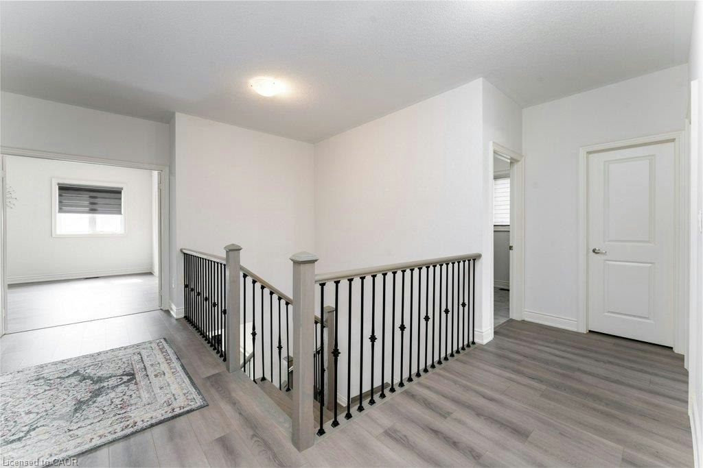 UPPER-7 Grierson Trail, Hamilton, ON, L8B 1Z7 - 17
