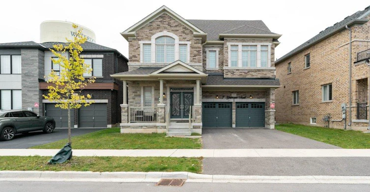 UPPER-7 Grierson Trail, Hamilton, ON, L8B 1Z7
