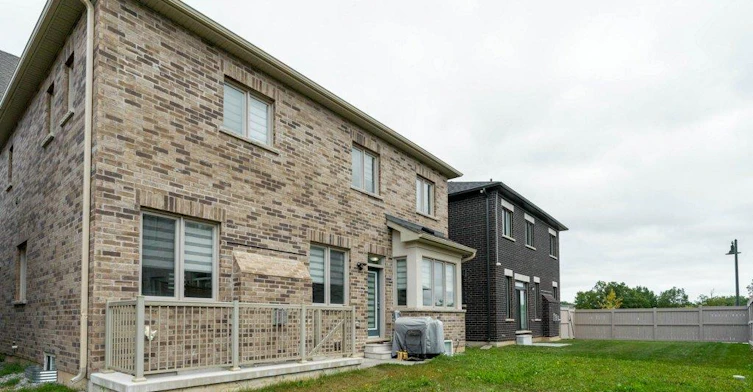 UPPER-7 Grierson Trail, Hamilton, ON, L8B 1Z7 - 33
