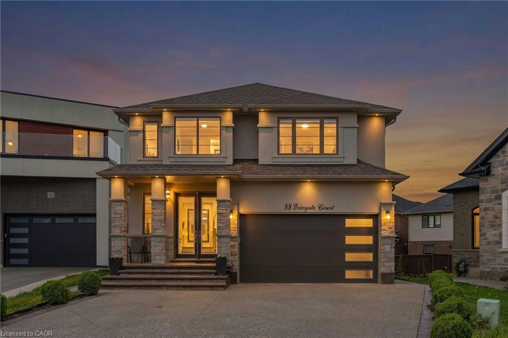 88 Eringate Court, Hamilton, ON, L8J 3Y4