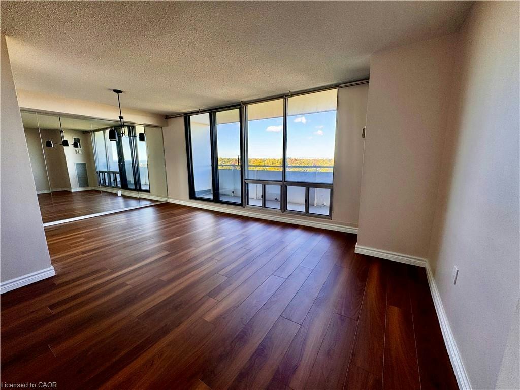 1203-2055 Upper Middle Road, Burlington, ON, L7P 3P4 - 8