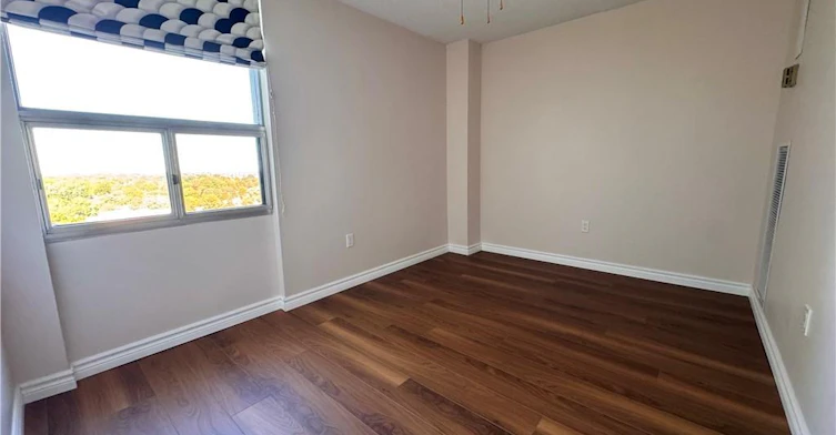 1203-2055 Upper Middle Road, Burlington, ON, L7P 3P4 - 10