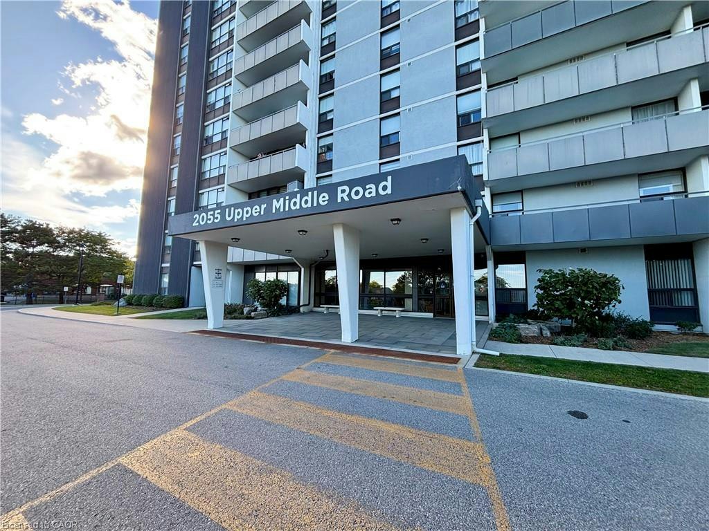 1203-2055 Upper Middle Road, Burlington, ON, L7P 3P4 - 3