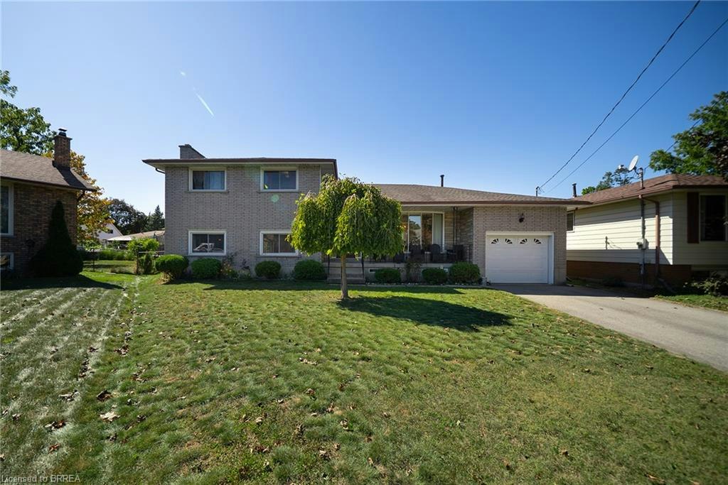 32 Avondale Crescent, Brantford, ON, N3S 4L5