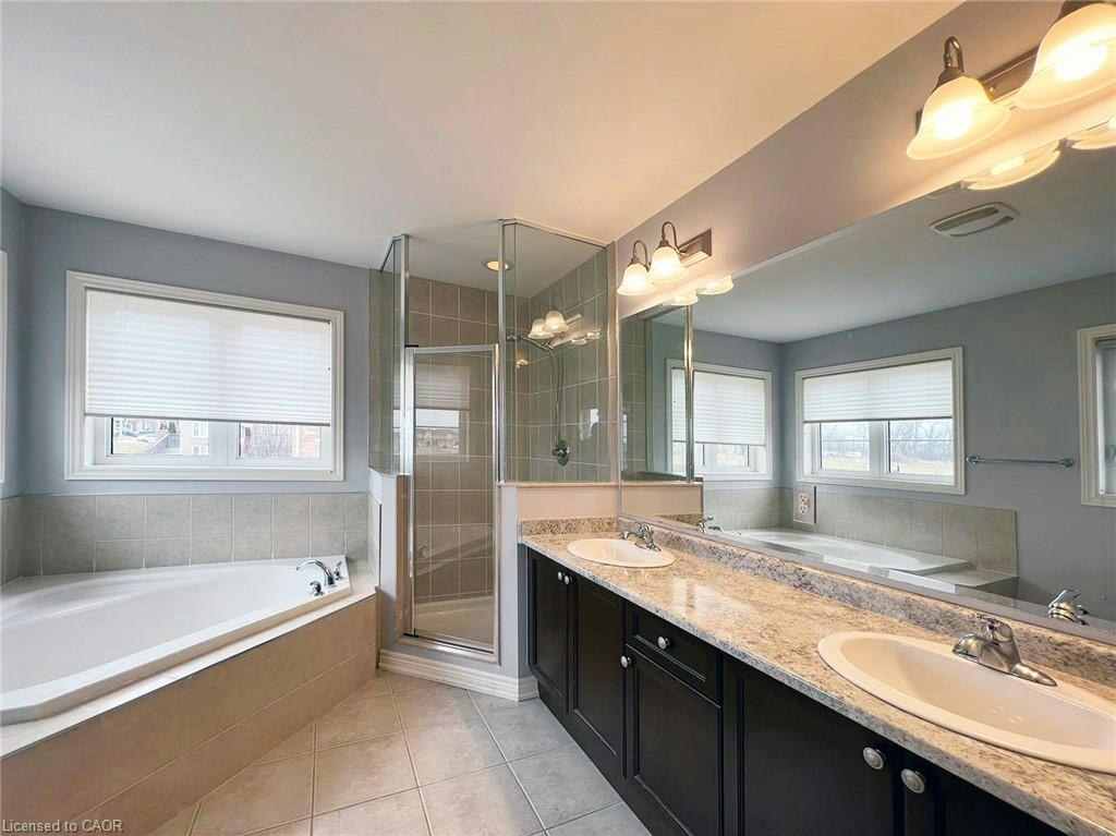 52 Whittington Drive, Hamilton, ON, L9K 0G8 - 14