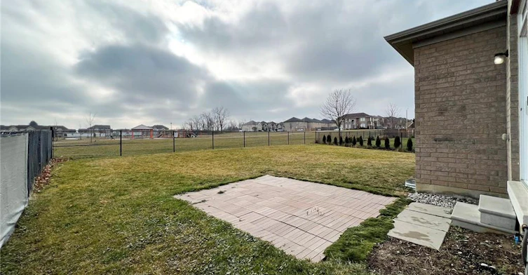 52 Whittington Drive, Hamilton, ON, L9K 0G8 - 19