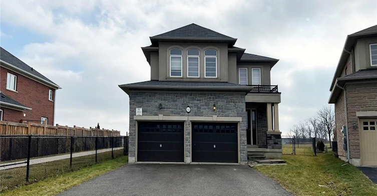 52 Whittington Drive, Hamilton, ON, L9K 0G8