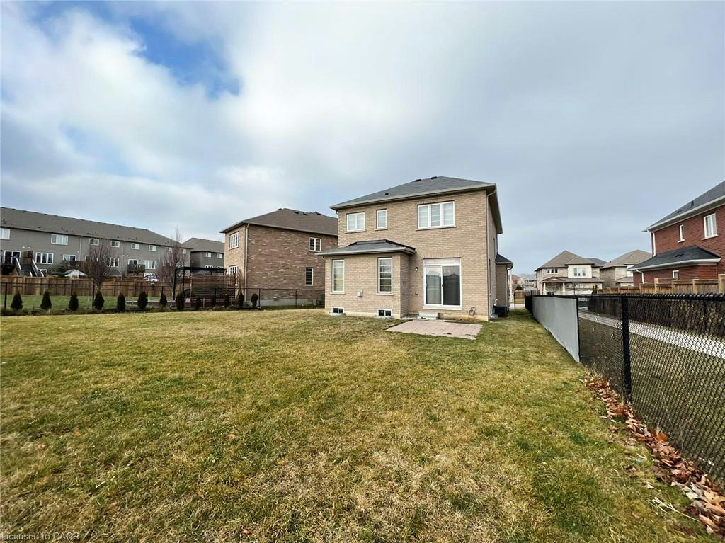52 Whittington Drive, Hamilton, ON, L9K 0G8 - 18
