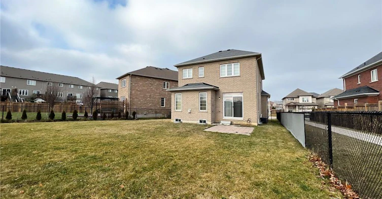 52 Whittington Drive, Hamilton, ON, L9K 0G8 - 18