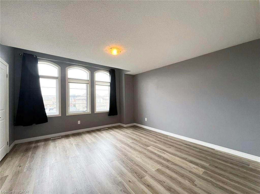 52 Whittington Drive, Hamilton, ON, L9K 0G8 - 12