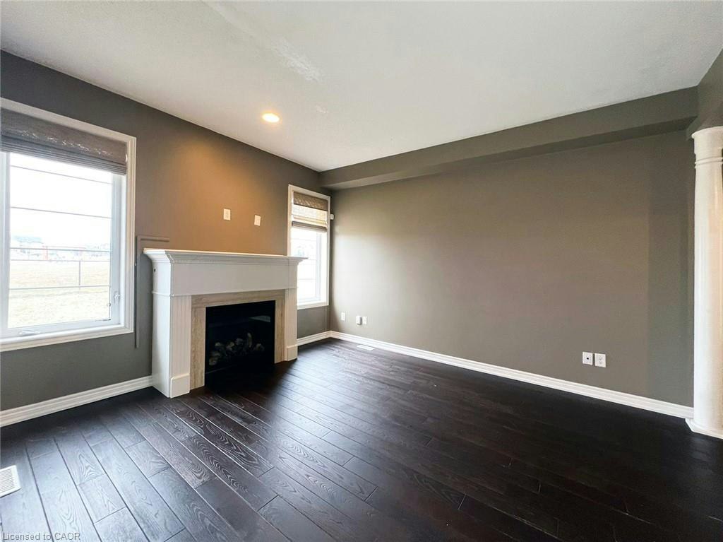 52 Whittington Drive, Hamilton, ON, L9K 0G8 - 6