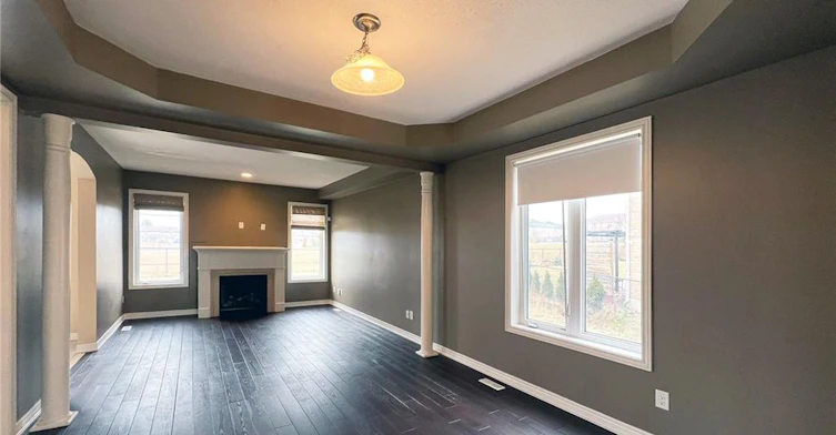 52 Whittington Drive, Hamilton, ON, L9K 0G8 - 4