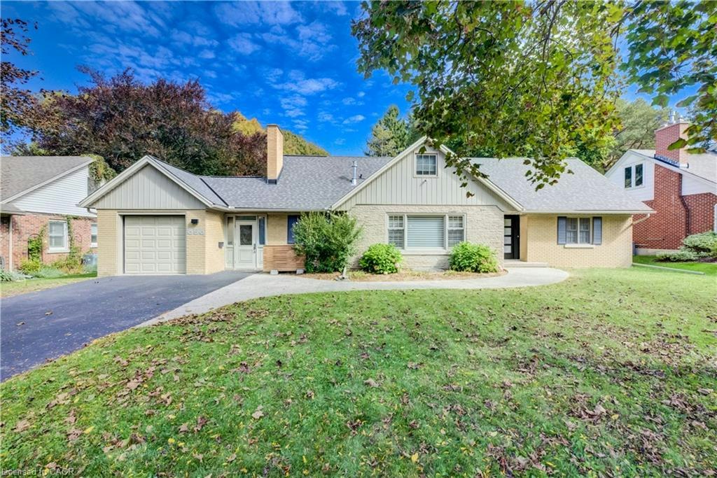 656 Westmount Road W, Kitchener, ON, N2M 1R8