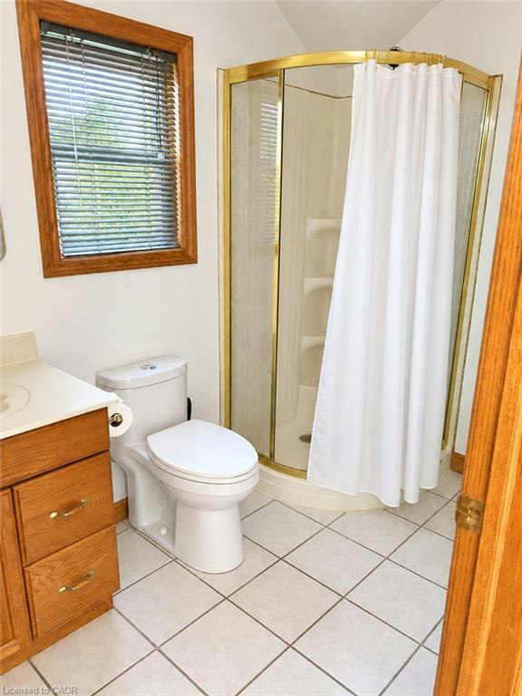 UPPER-132 Bridgeport Road E, Waterloo, ON, N2J 2X4 - 10