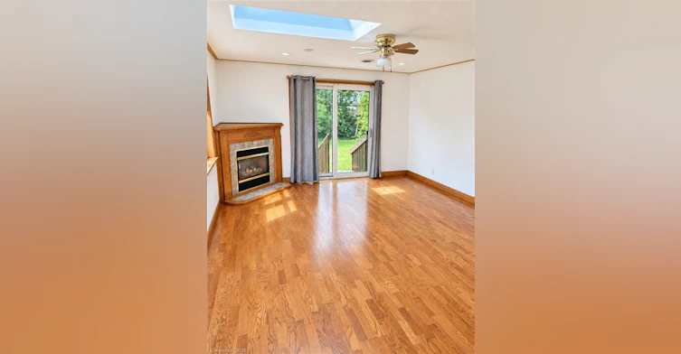 UPPER-132 Bridgeport Road E, Waterloo, ON, N2J 2X4 - 9
