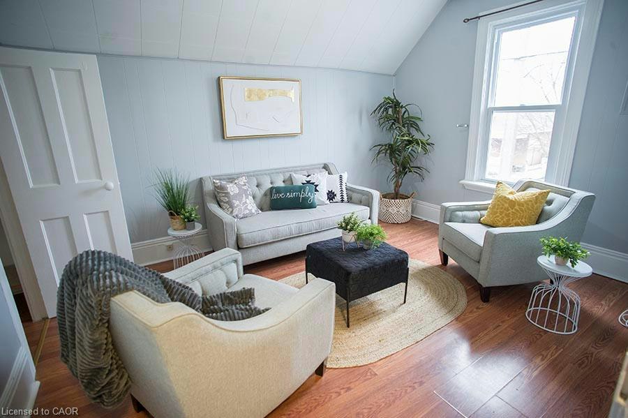 Upper-67 Terrace Hill Street, Brantford, ON, N3R 1G2