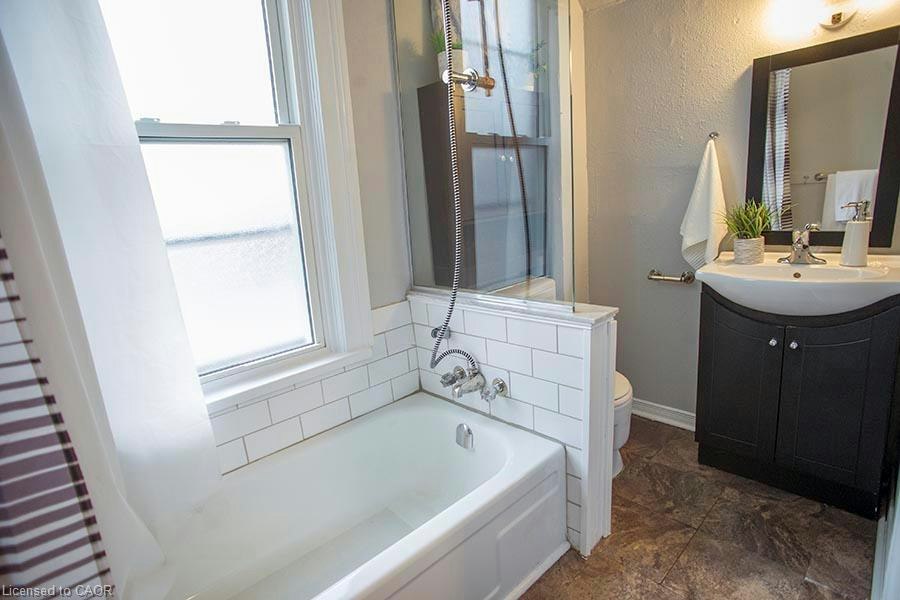 Upper-67 Terrace Hill Street, Brantford, ON, N3R 1G2 - 8
