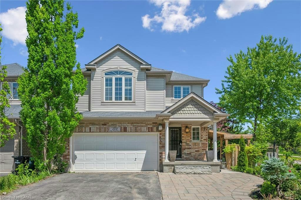 2-153 Sims Estate Drive, Kitchener, ON, N2A 0A6