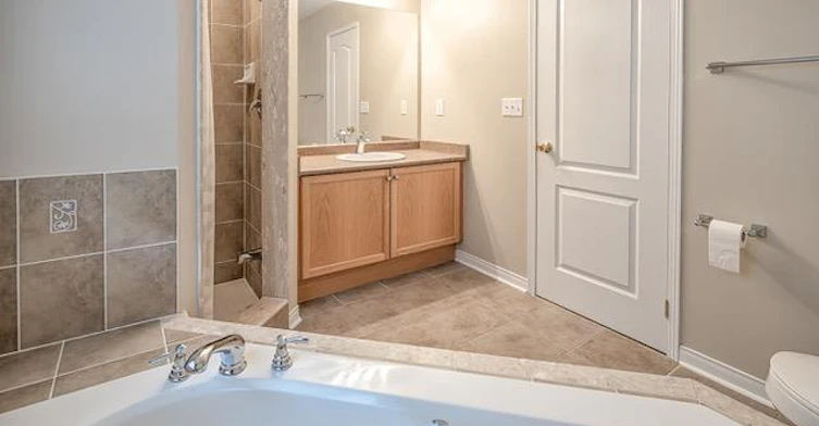 3222 Sharp Road, Burlington, ON, L7M 0H5 - 25