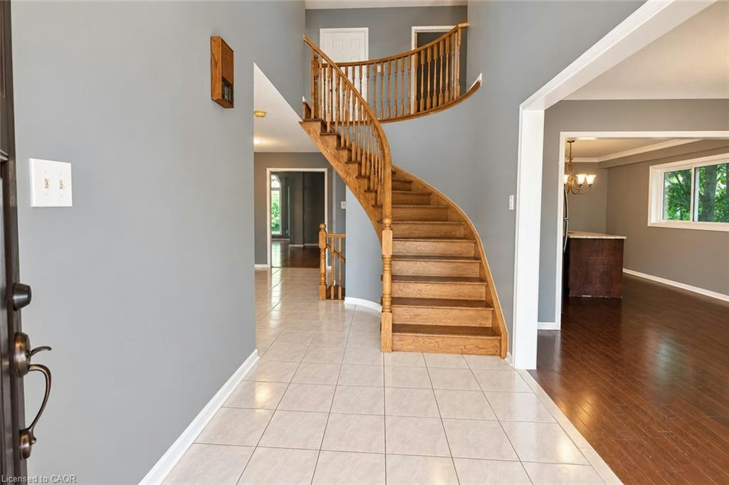 85 Shadeland Court, Cambridge, ON, N1T 1V2 - 3