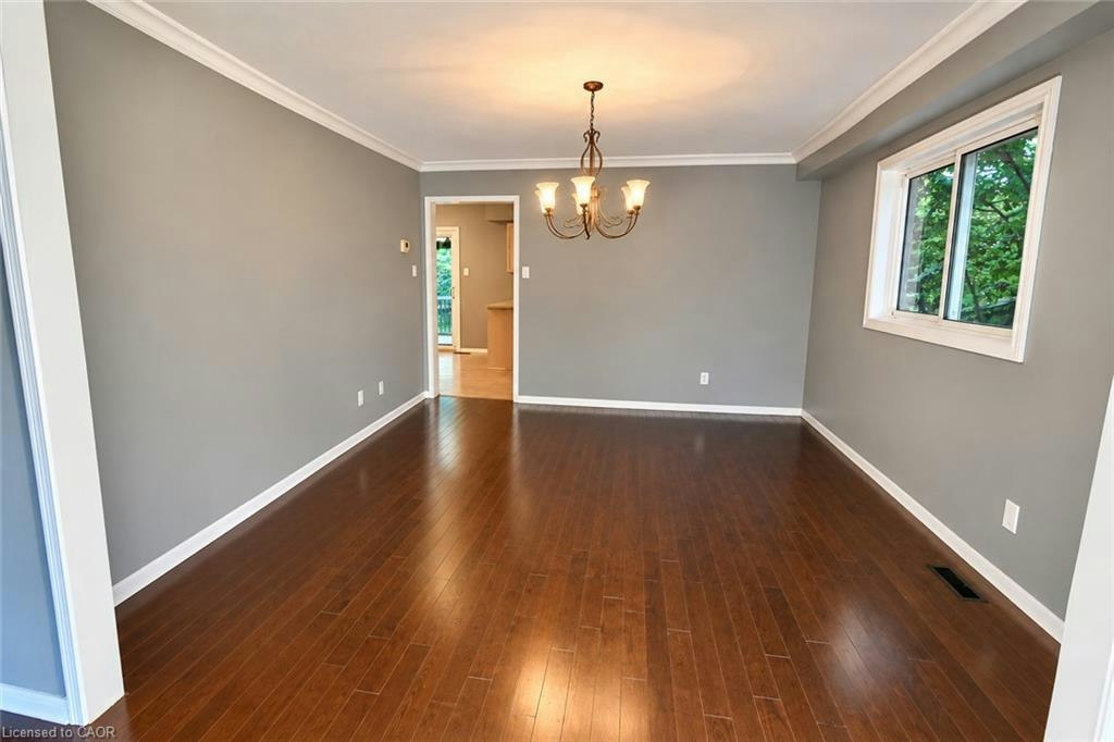 85 Shadeland Court, Cambridge, ON, N1T 1V2 - 8