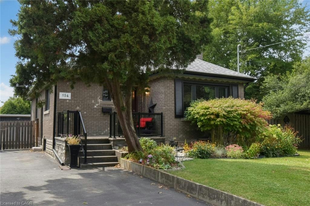 154 Ewen Road, Hamilton, ON, L8S 3C7