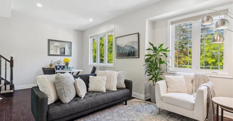 2438 Second Street, Burlington, ON, L7R 3K1 - 9