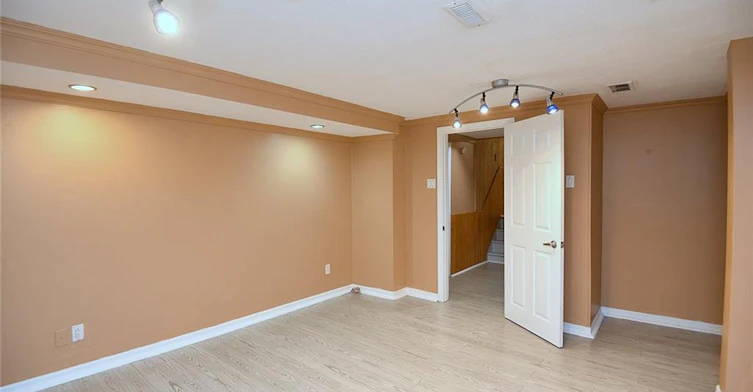 Basement-23 Megna Court, Hamilton, ON, L9C 6Y6 - 14