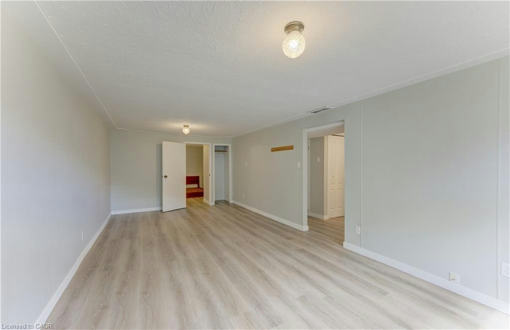 64 Stanley Street, Cambridge, ON, N1S 2A6 - 33
