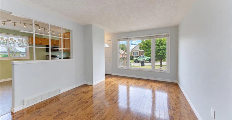64 Stanley Street, Cambridge, ON, N1S 2A6 - 7