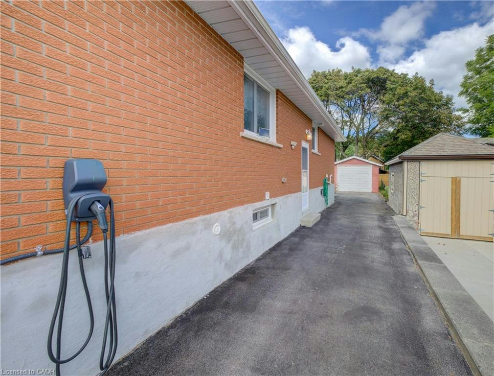 64 Stanley Street, Cambridge, ON, N1S 2A6 - 36