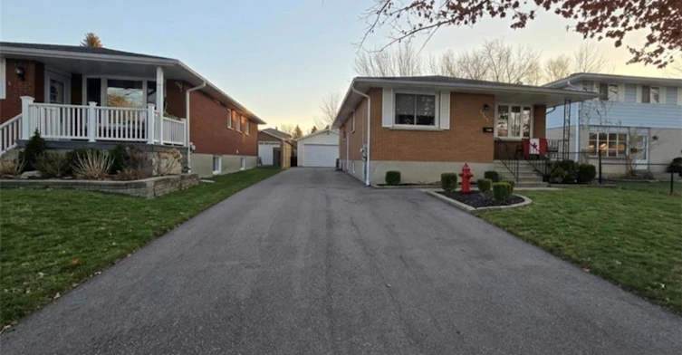 555 Brookhaven Crescent, Waterloo, ON, N2L 4R6