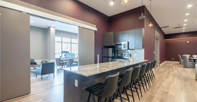 708-560 North Service Road, Grimsby, ON, L3M 0G3 - 13