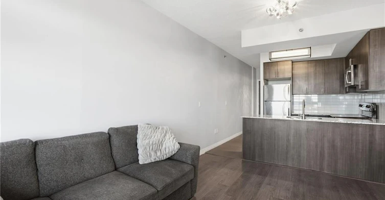 708-560 North Service Road, Grimsby, ON, L3M 0G3 - 3