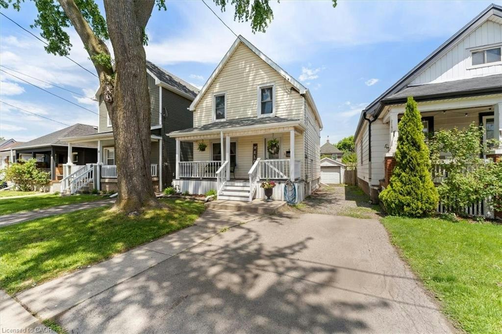 17 Craigmiller Avenue, Hamilton, ON, L8L 3H9