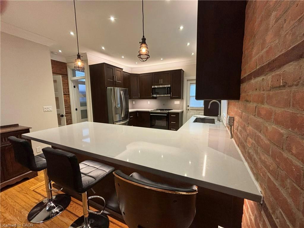 1-300 Bold Street, Hamilton, ON, L8P 1W4 - 22