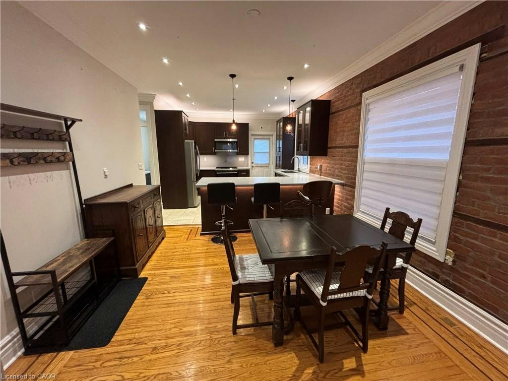 1-300 Bold Street, Hamilton, ON, L8P 1W4 - 8