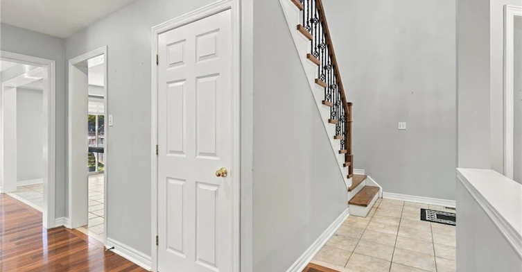 194 Southbrook Drive, Hamilton, ON, L0R 1C0 - 10
