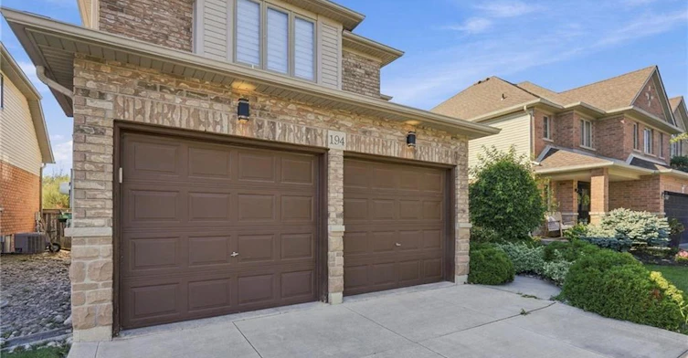 194 Southbrook Drive, Hamilton, ON, L0R 1C0 - 3