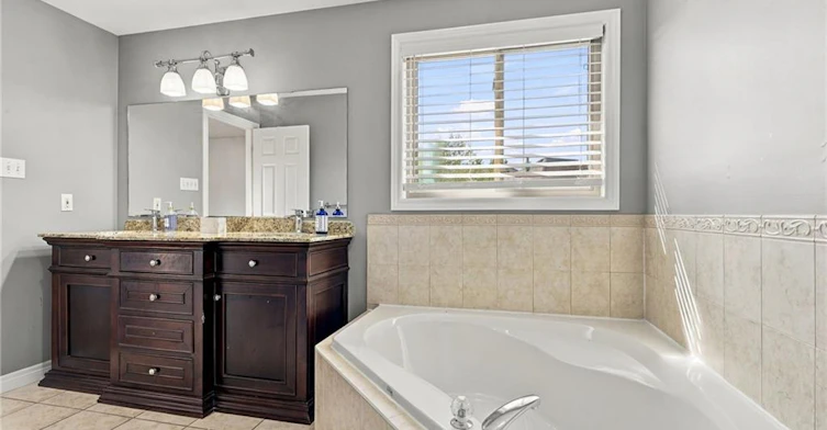 194 Southbrook Drive, Hamilton, ON, L0R 1C0 - 30