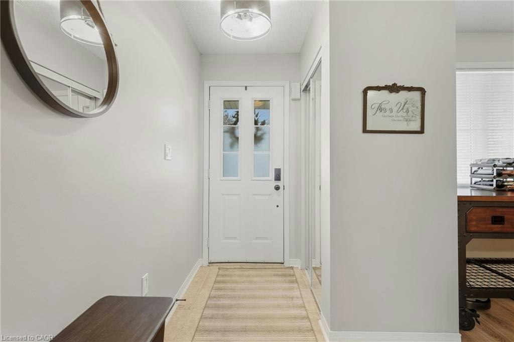 14 Kenyon Crescent - 5