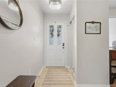 14 Kenyon Crescent - 5