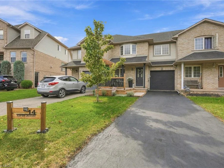 14 Kenyon Crescent, Grimsby, ON, L3M 5P4