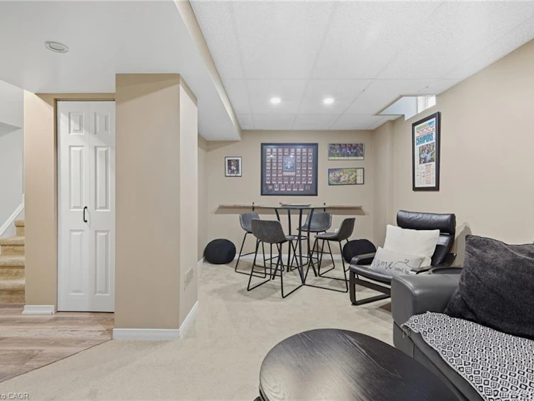 14 Kenyon Crescent, Grimsby, ON, L3M 5P4 - 30