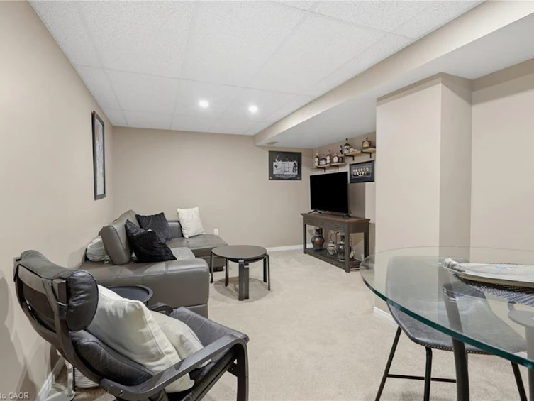 14 Kenyon Crescent, Grimsby, ON, L3M 5P4 - 31