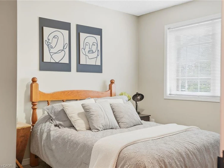 14 Kenyon Crescent, Grimsby, ON, L3M 5P4 - 22