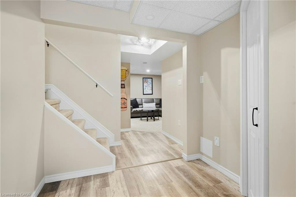 14 Kenyon Crescent, Grimsby, ON, L3M 5P4 - 29