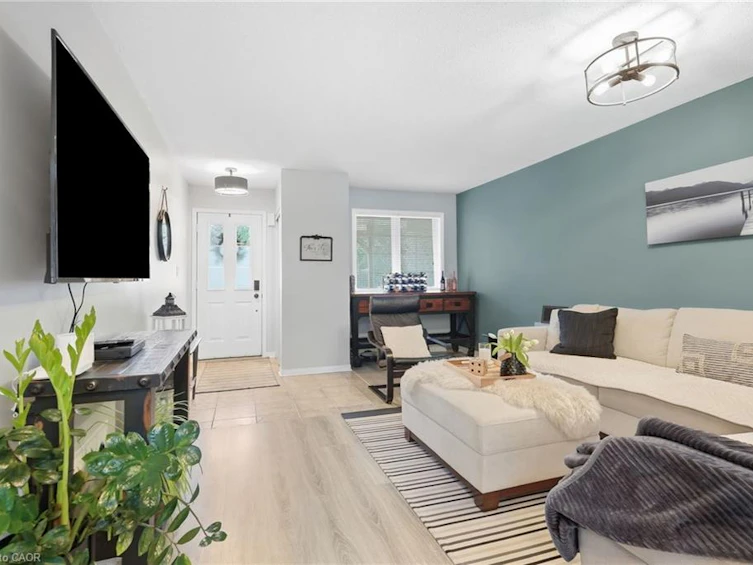14 Kenyon Crescent, Grimsby, ON, L3M 5P4 - 6