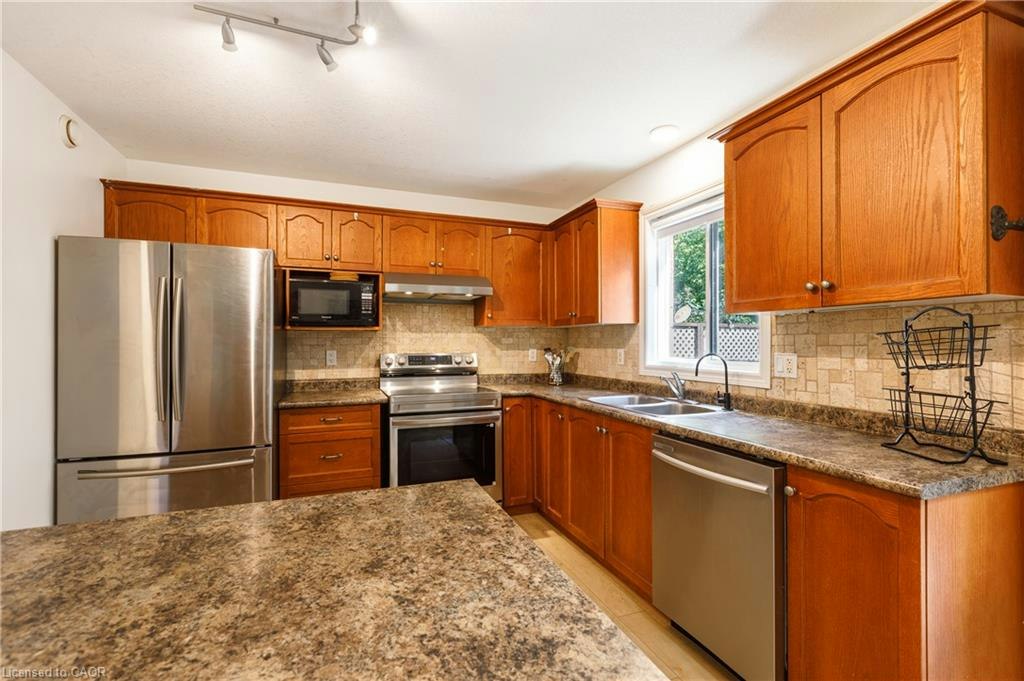 198 Charlotta Street, Township of Wilmot, ON, N3A 4M8 - 10